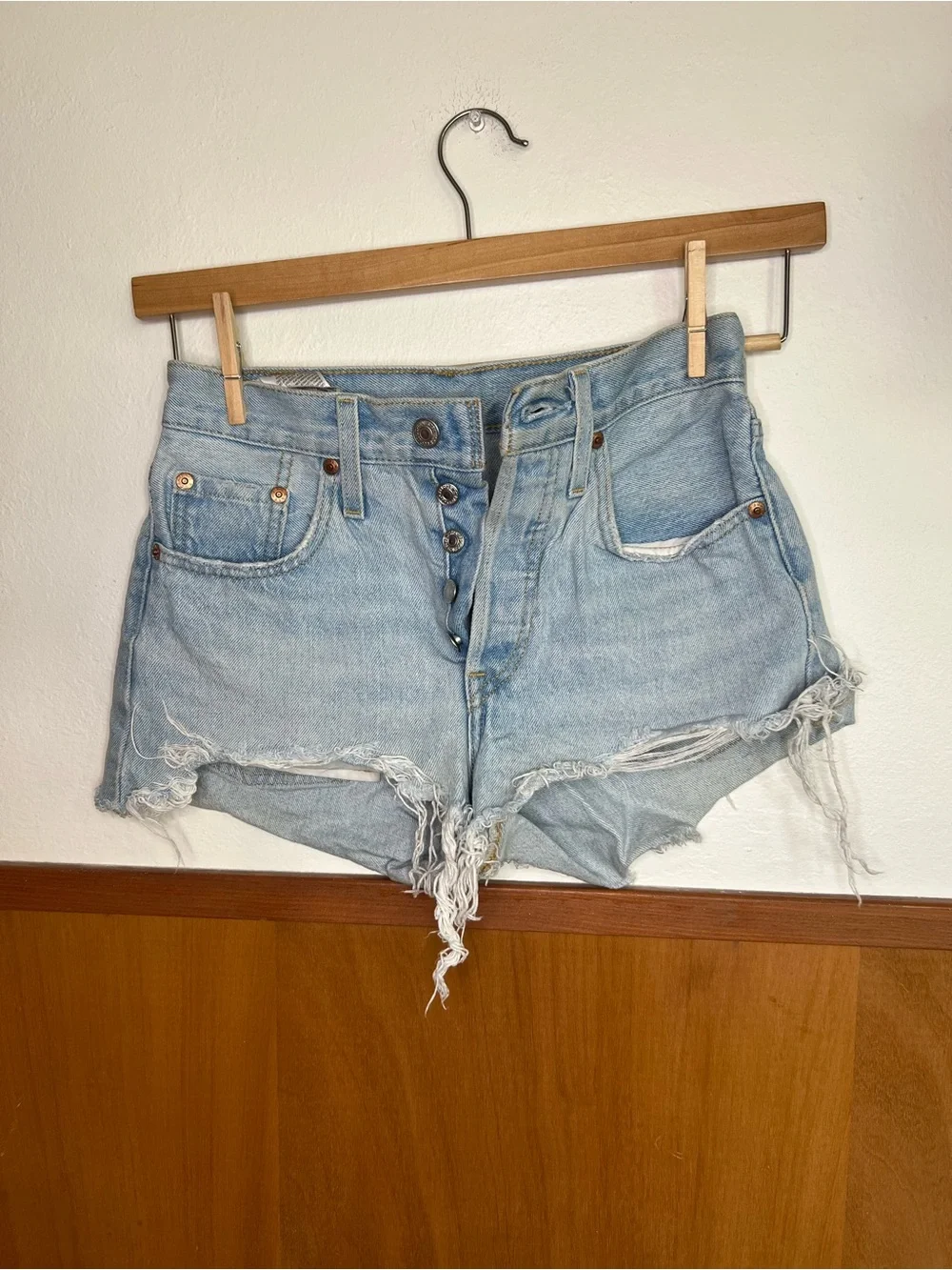 Shorts - Picture 1 of 3